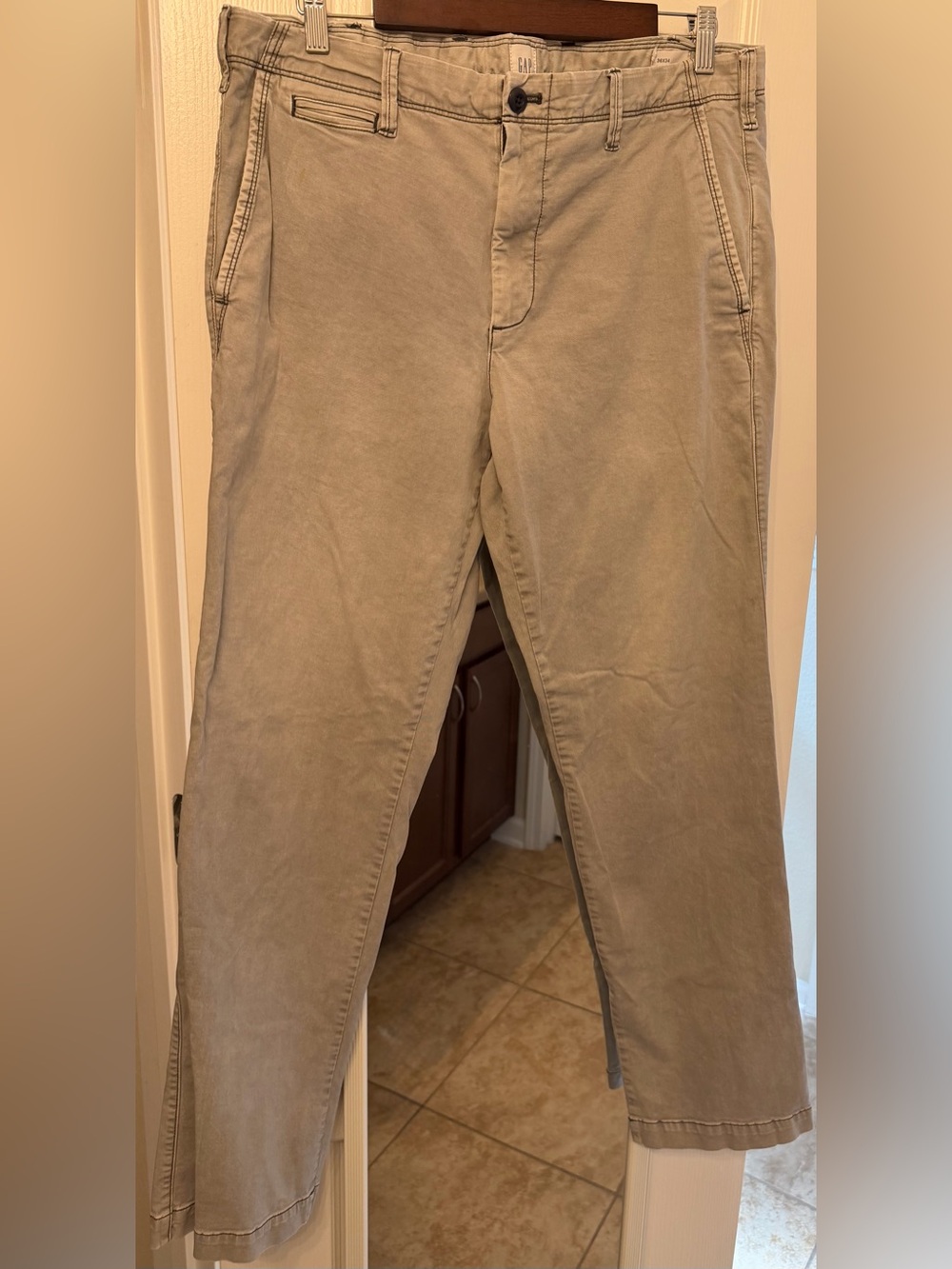GAP Men's Chinos